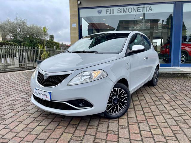 LANCIA Ypsilon Grigio pastello