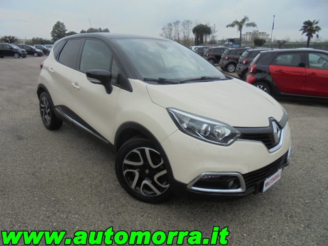 RENAULT Captur Beige pastello