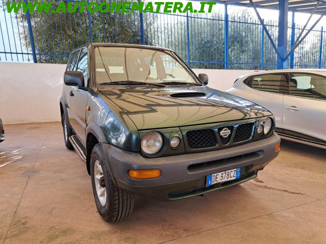 NISSAN Terrano VERDE BOTTIGLIA pastello