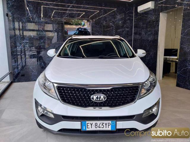 KIA Sportage White metallized