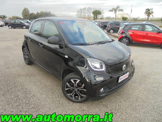 SMART ForFour Nero metallizzato