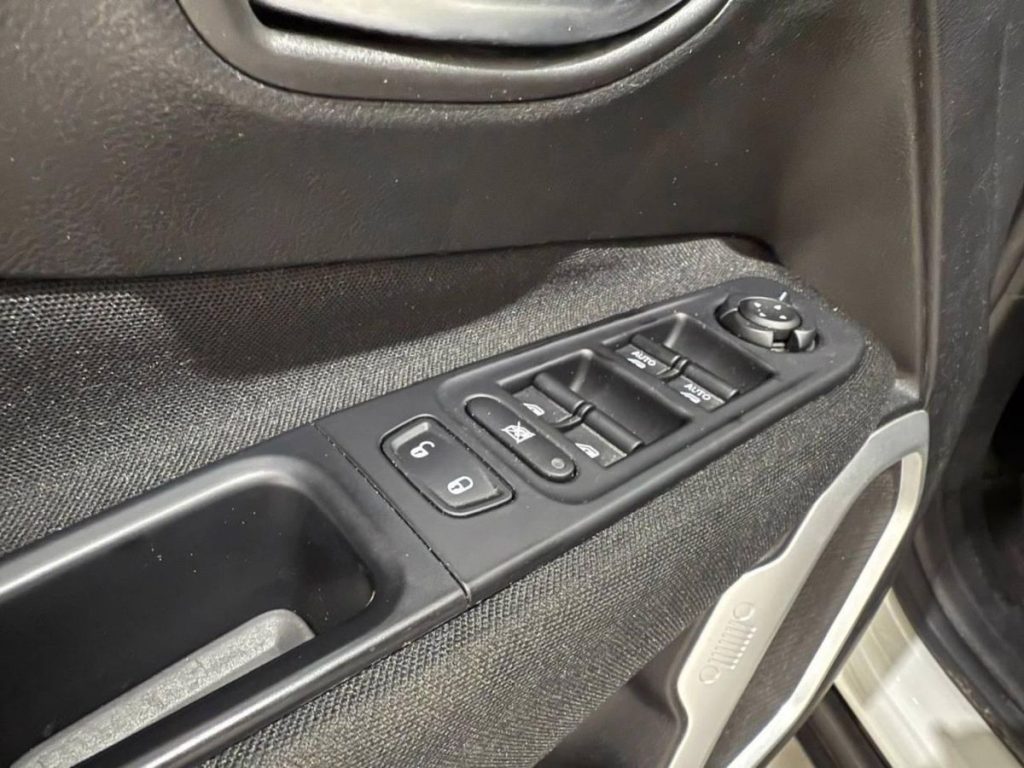 JEEP Renegade 1.6 Mjt Sport - 18