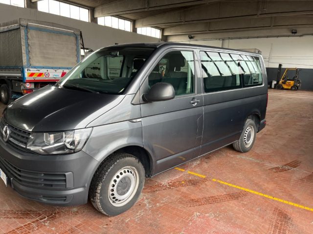 VOLKSWAGEN Caravelle Grigio scuro pastello