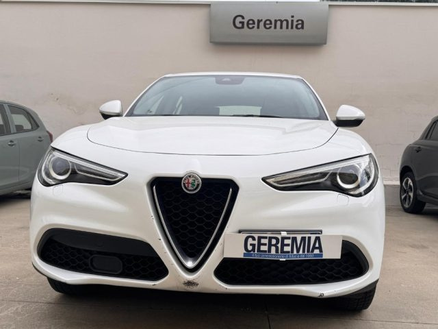 ALFA ROMEO Stelvio Bianco metallizzato