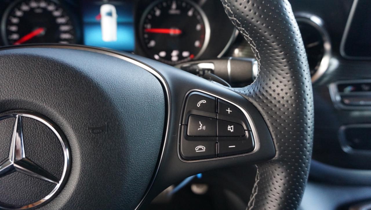 MERCEDES-BENZ V 300 d Automatic 4Matic Premium long - 24