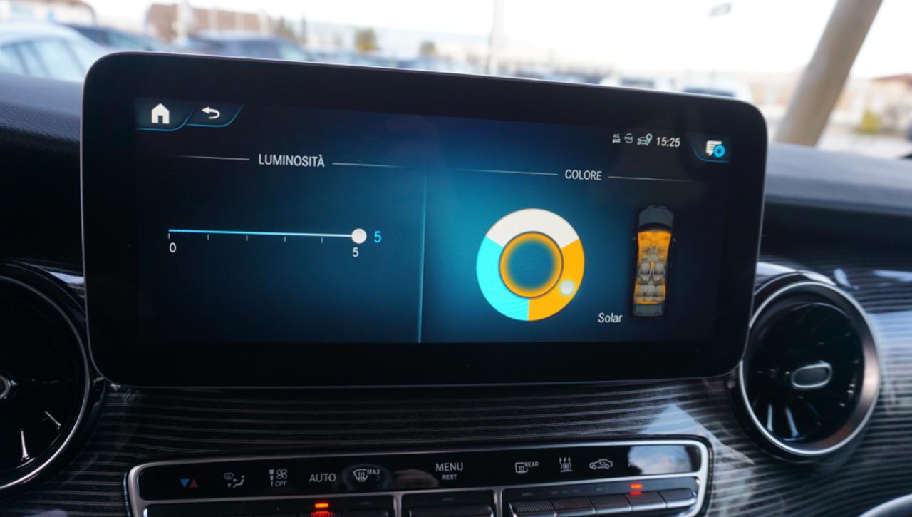 MERCEDES-BENZ V 300 d Automatic 4Matic Premium long - 28