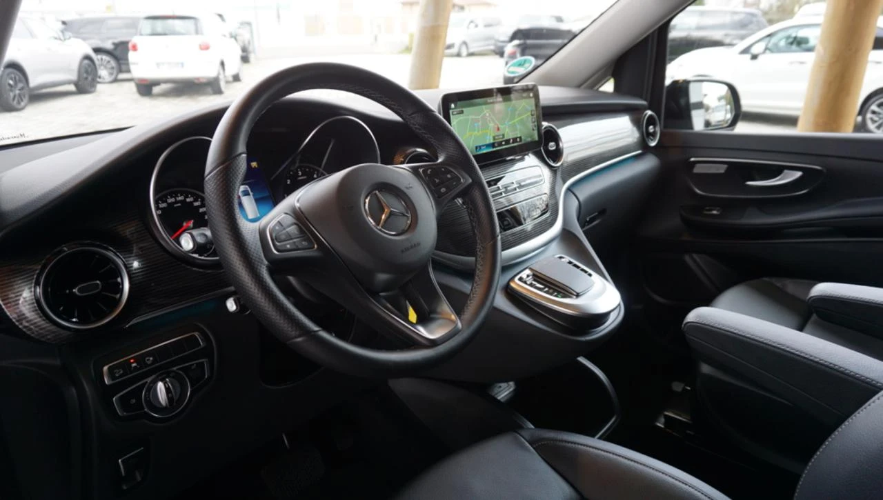 MERCEDES-BENZ V 300 d Automatic 4Matic Premium Extralong - 16