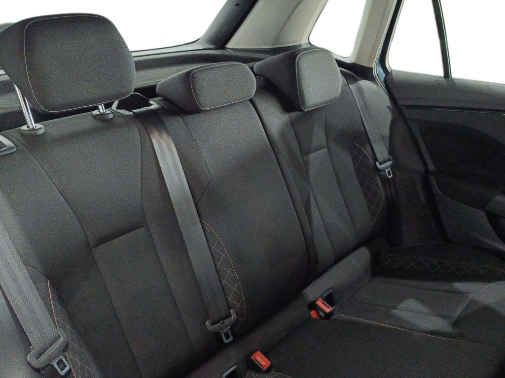 SKODA Kamiq 1.0 G-Tec Ambition - 11