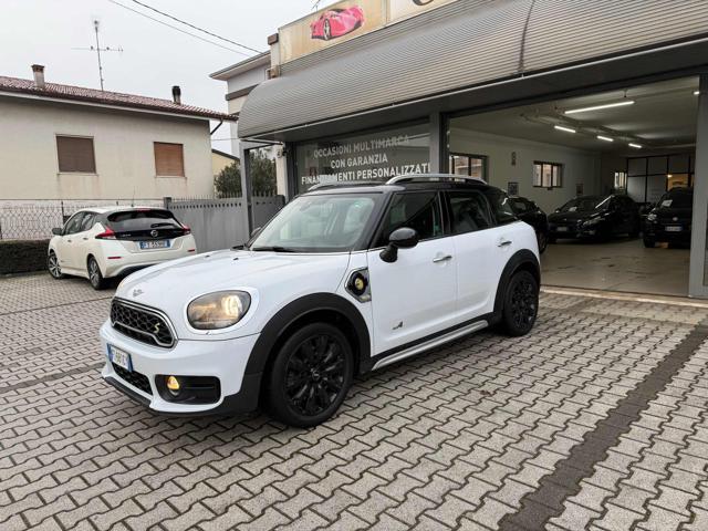 MINI Countryman Bianco pastello