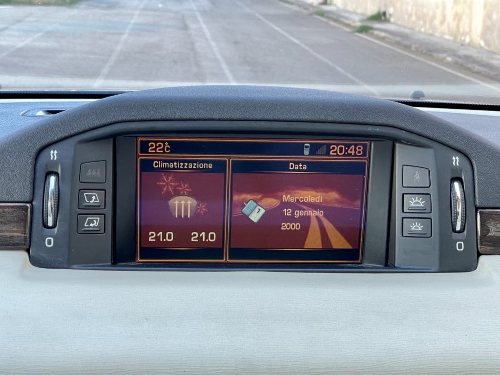 CITROEN C6 2.7 HDi 204cv Exclusive (Autom./Pelle/Navi/BT) - 25