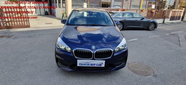 BMW 218 Blu metallizzato