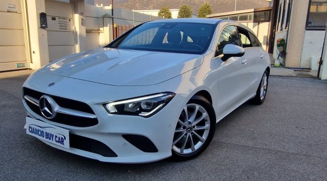 MERCEDES-BENZ CLA 200 Bianco metallizzato