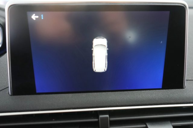 PEUGEOT 5008 52