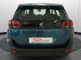 PEUGEOT 5008 21 thumb