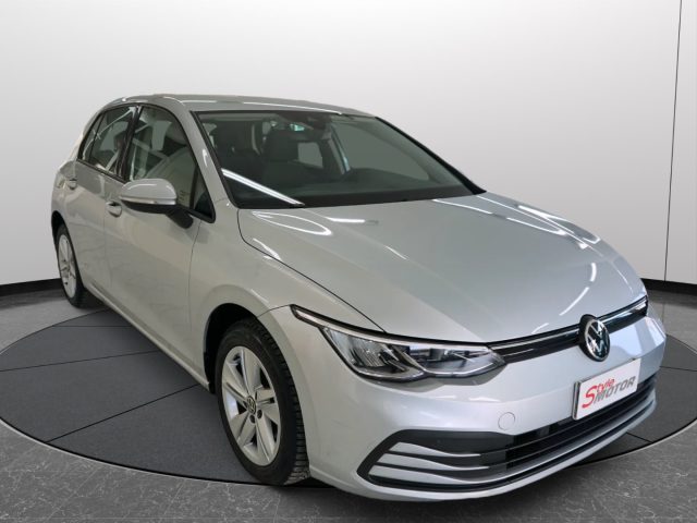 VOLKSWAGEN Golf 25