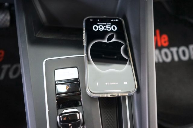 VOLKSWAGEN Golf 20