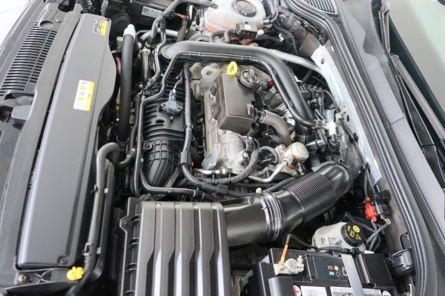 VOLKSWAGEN Golf 55