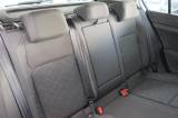 VOLKSWAGEN Golf 44 thumb