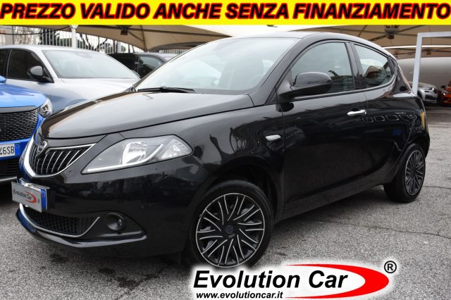 LANCIA Ypsilon Nero metallizzato