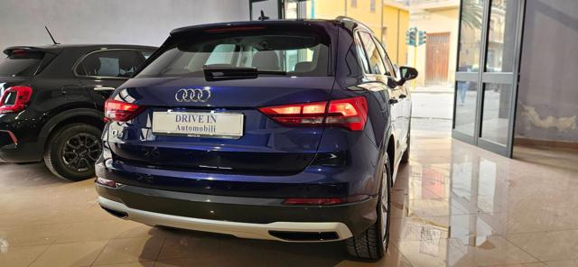 AUDI Q3 Blu metallizzato