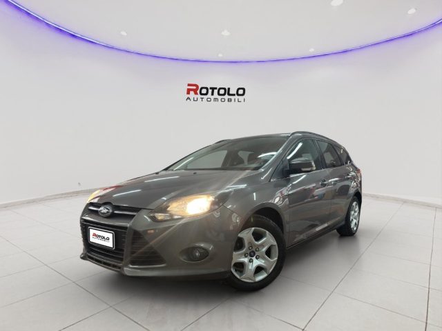 FORD Focus Grigio scuro metallizzato