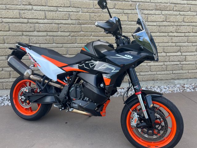 KTM 890 Adventure Bianco pastello