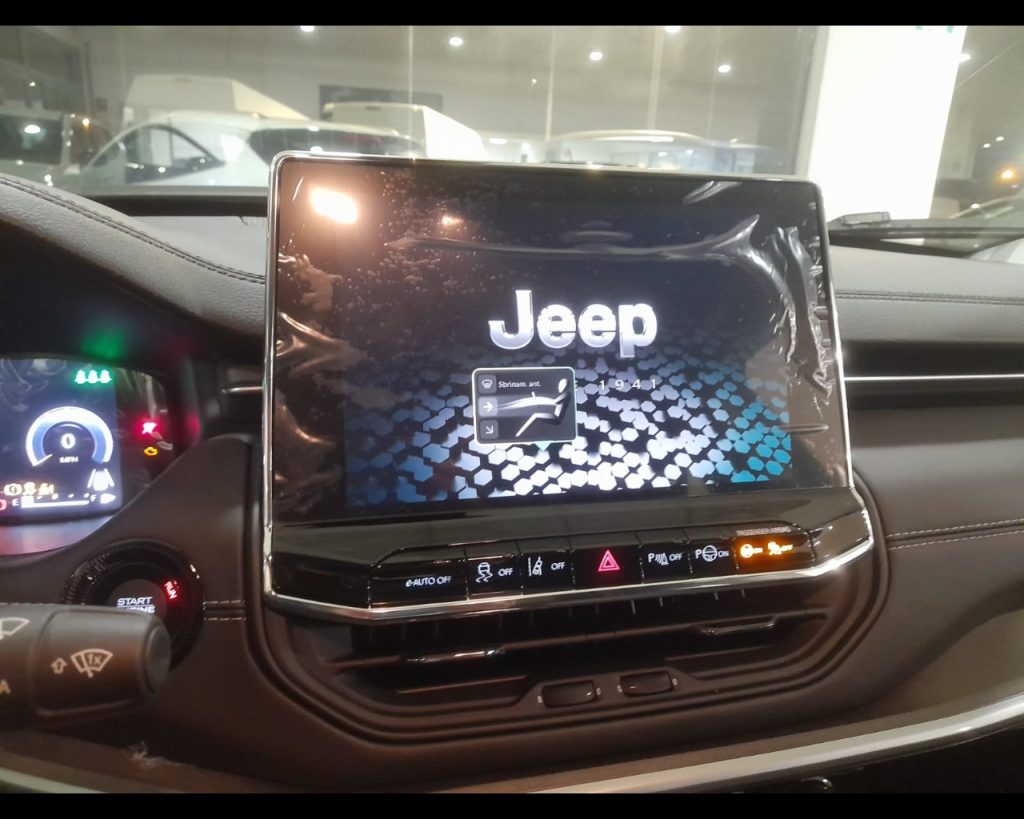 JEEP Compass E-Hybrid My24 Altitude1.5 Turbo T4 E-Hybrid 130cv - 4