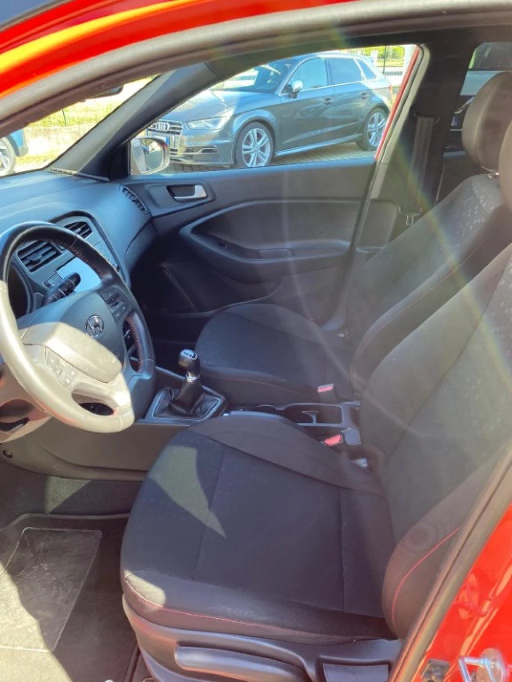 HYUNDAI i20 1.2 5 porte Connectline - 13