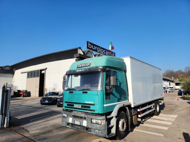 IVECO  Verde pastello