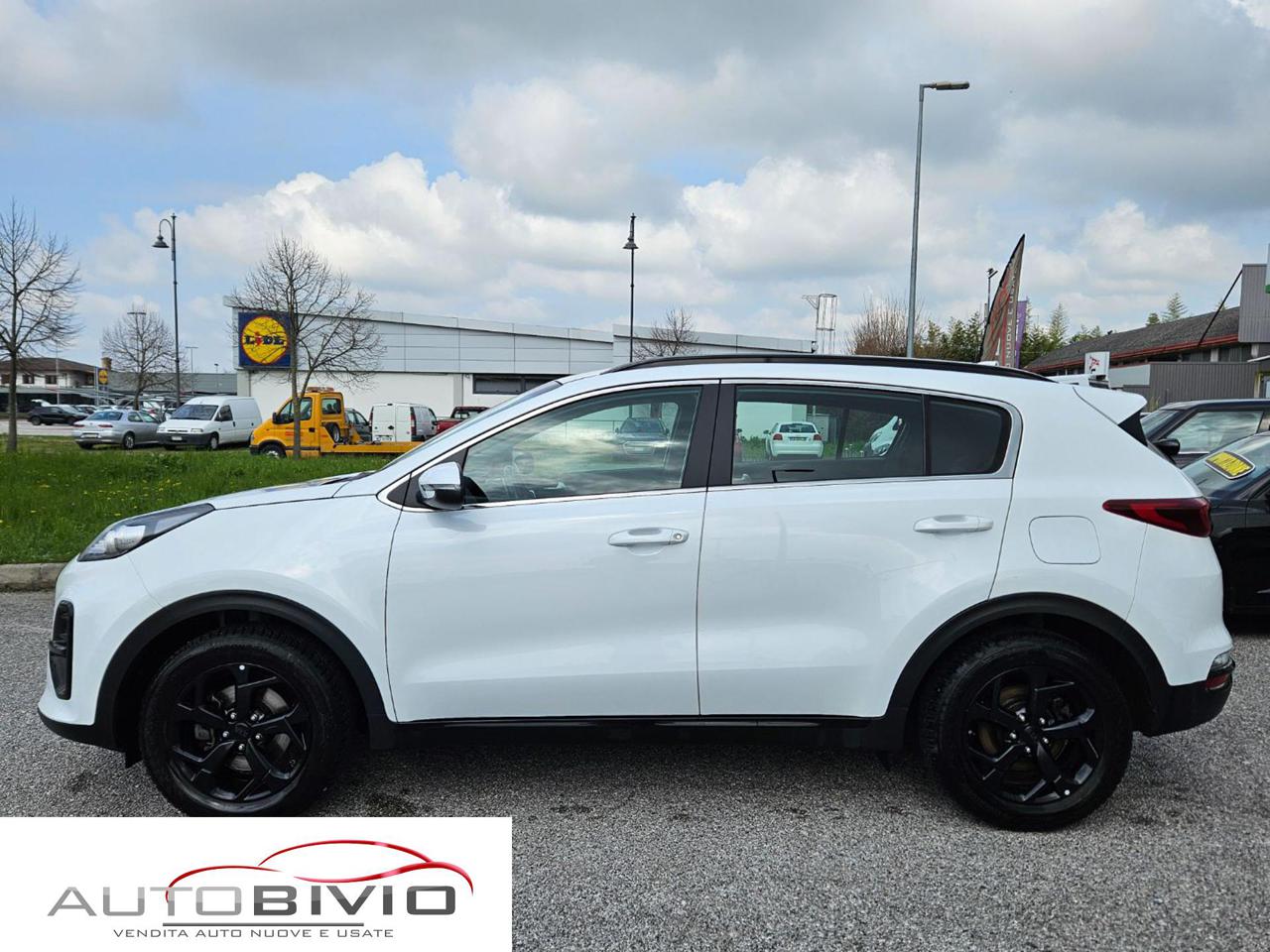 KIA Sportage 1.6 CRDI 136 CV 2WD Mild Hybrid Black Edition - 3