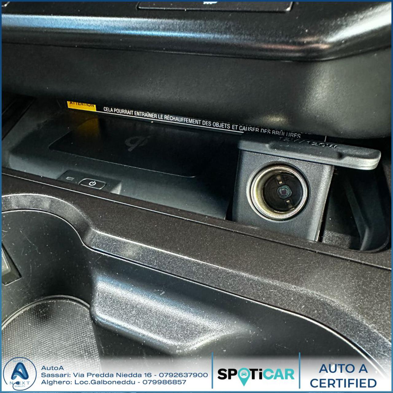 LEXUS UX 250h UX Hybrid 4WD - 23