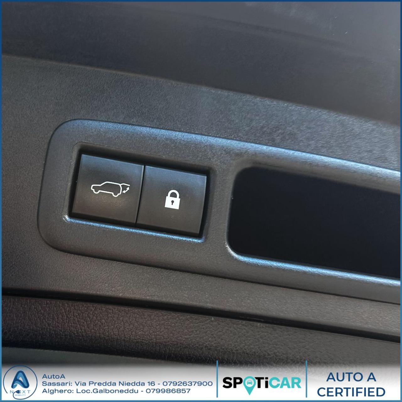 LEXUS UX 250h UX Hybrid 4WD - 12