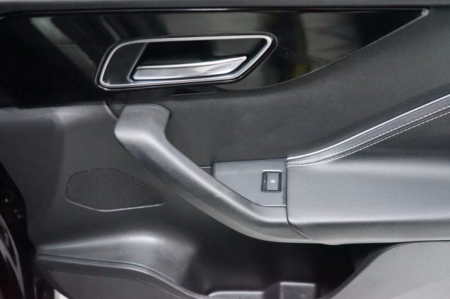 JAGUAR F-Pace 48