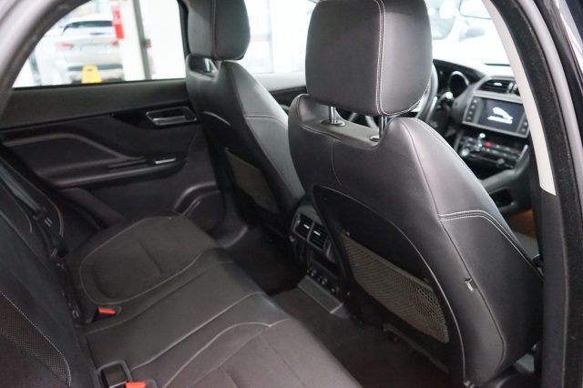JAGUAR F-Pace 49