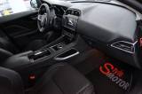 JAGUAR F-Pace 7 thumb