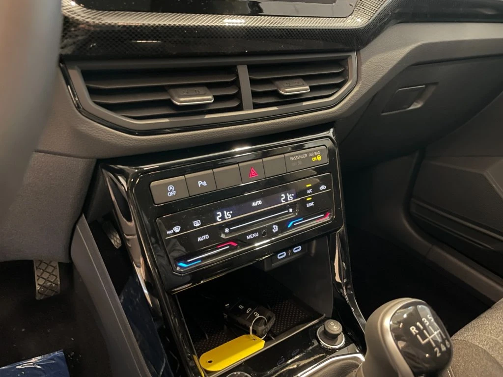 VOLKSWAGEN T-Cross 1.0 TSI Life IQ Matrix ACC Camera DAB+ - 13