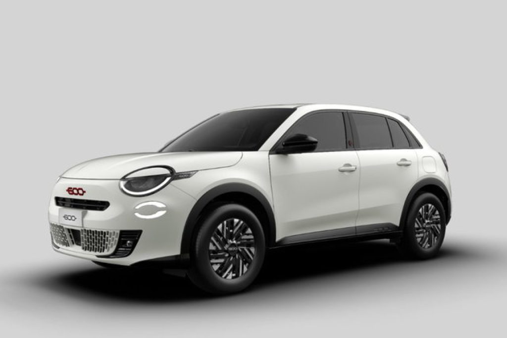 FIAT 600 Hybrid 136 CV DCT MHEV - 1
