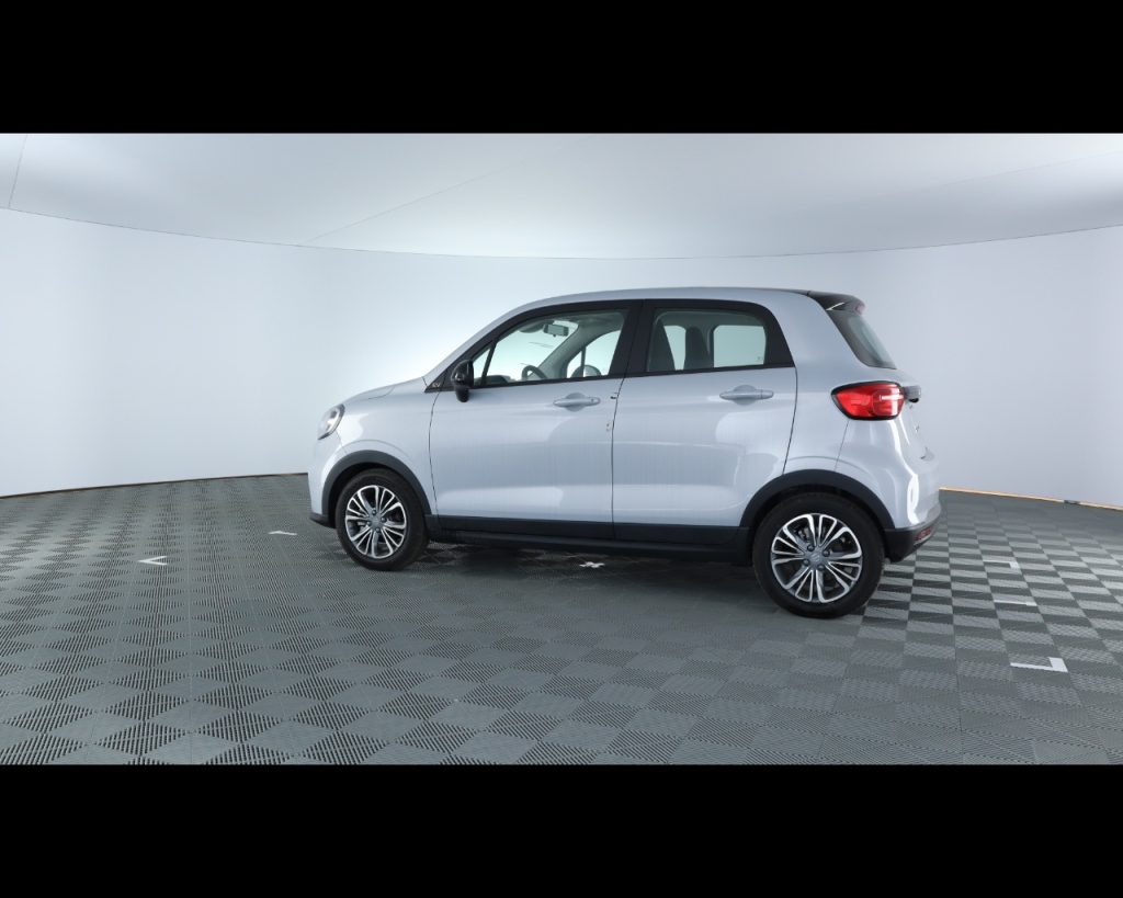 LEAPMOTOR T03 DESIGN - 15