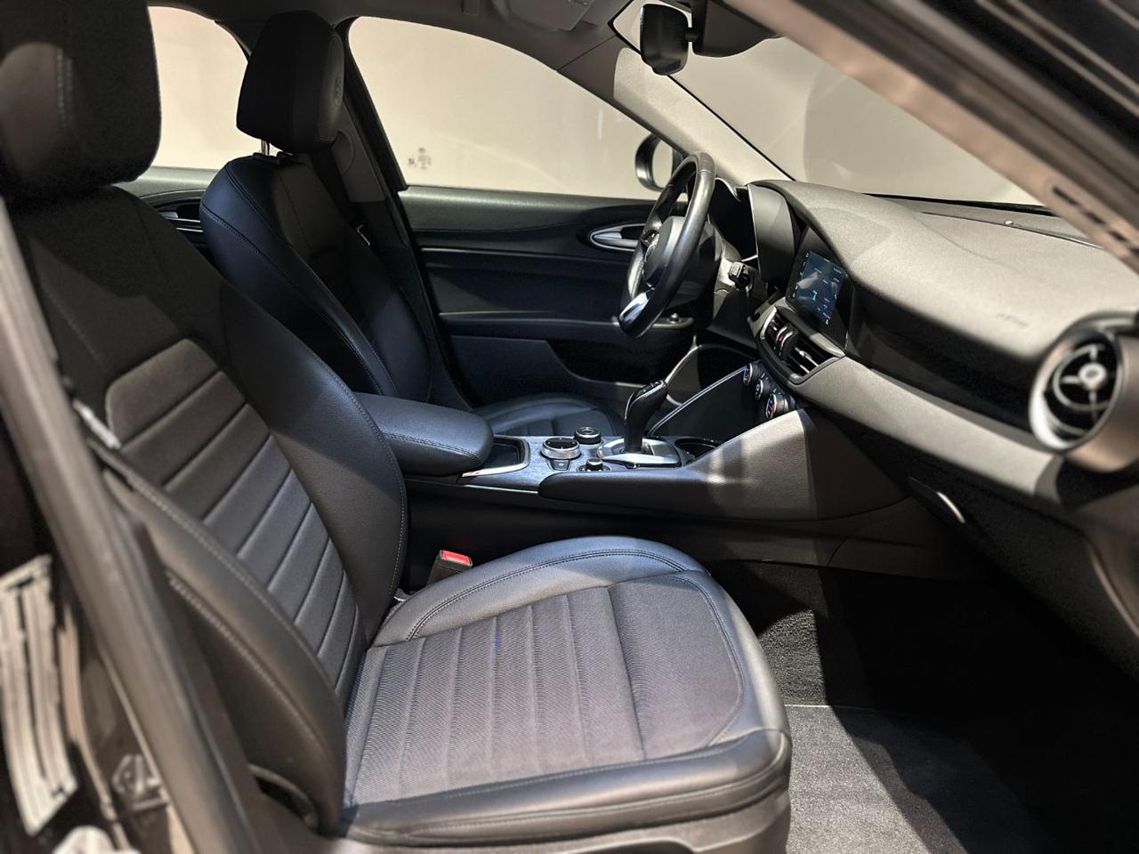 ALFA ROMEO Giulia 2.2 TD 190cv AT8 SUPER (Pelle/LED/APP/Navi) - 26