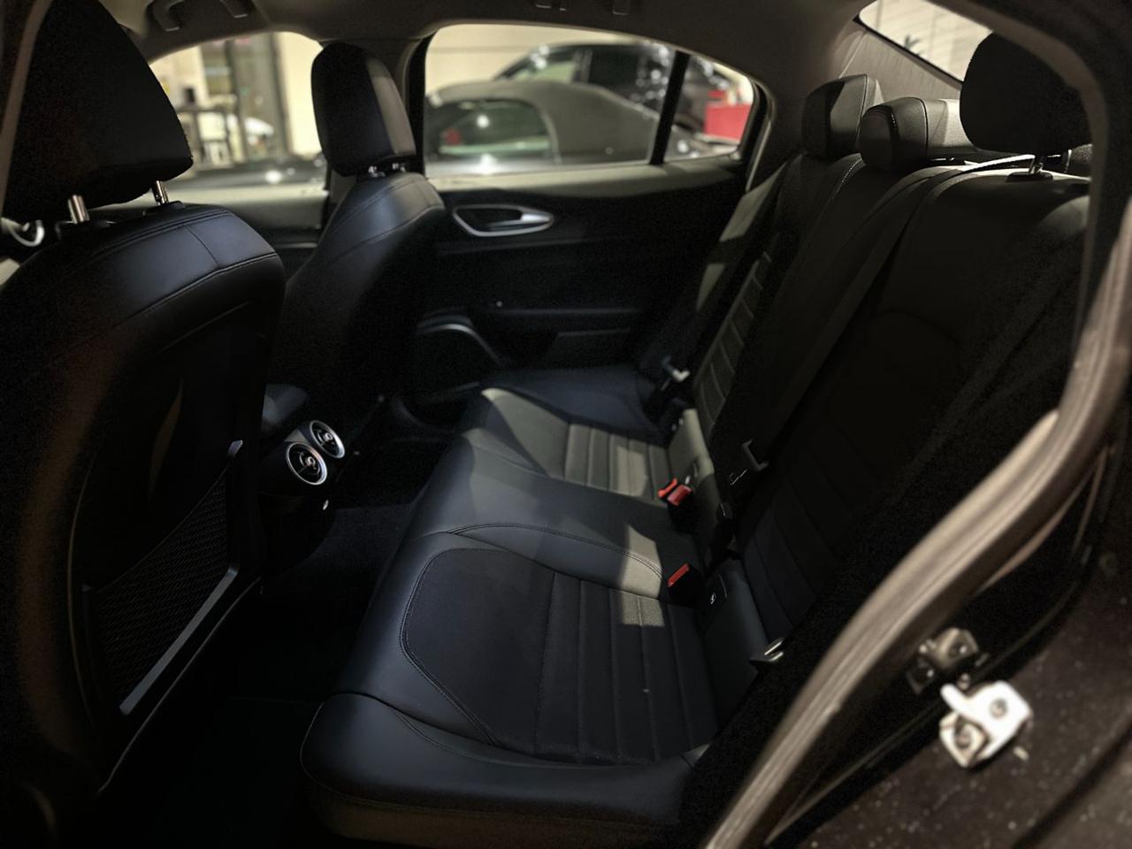 ALFA ROMEO Giulia 2.2 TD 190cv AT8 SUPER (Pelle/LED/APP/Navi) - 25