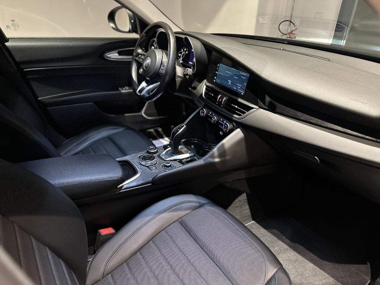 ALFA ROMEO Giulia 2.2 TD 190cv AT8 SUPER (Pelle/LED/APP/Navi) - 11