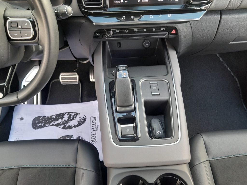 CITROEN C5 Aircross Hybrid 225 E-EAT8 Shine - 10