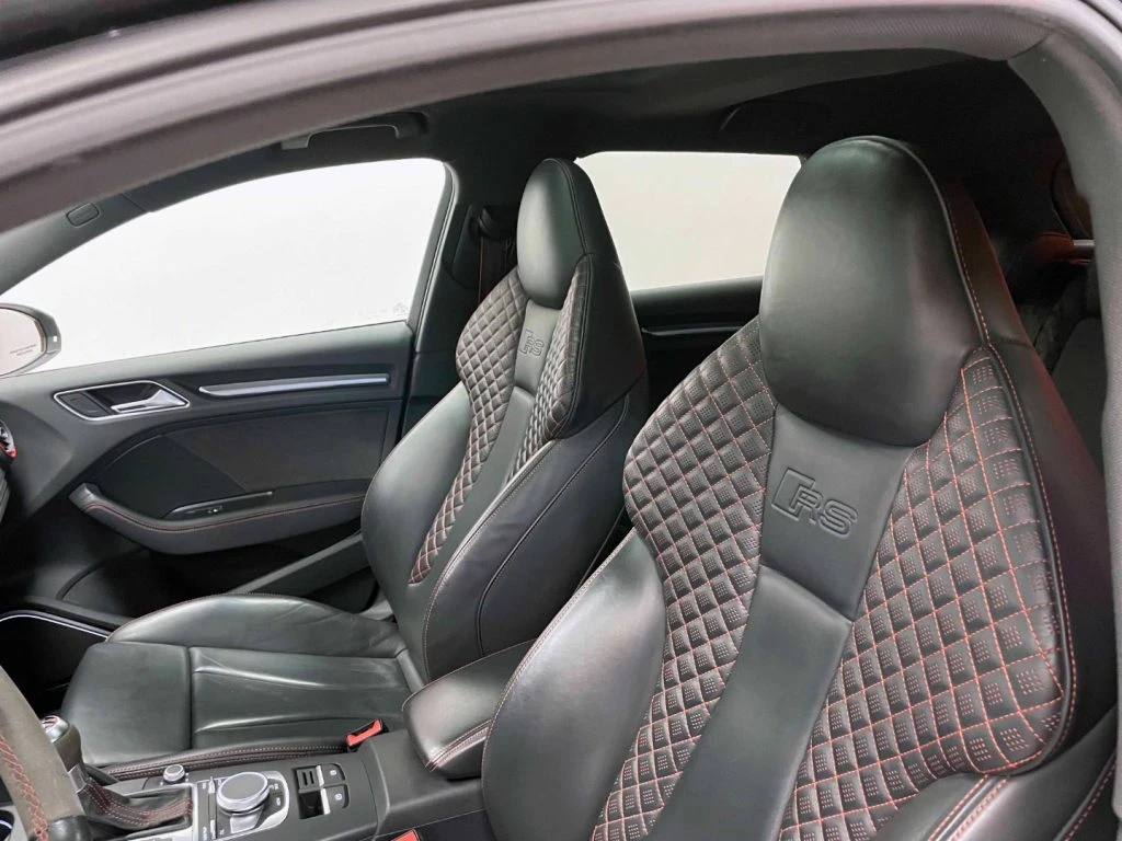 AUDI RS 3 SPORTBACK 2.5 TFSI QUATTRO S-TRONIC - 19