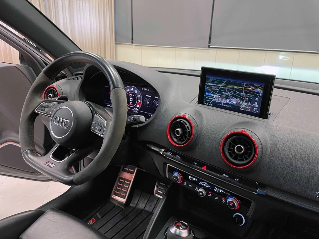 AUDI RS 3 SPORTBACK 2.5 TFSI QUATTRO S-TRONIC - 46