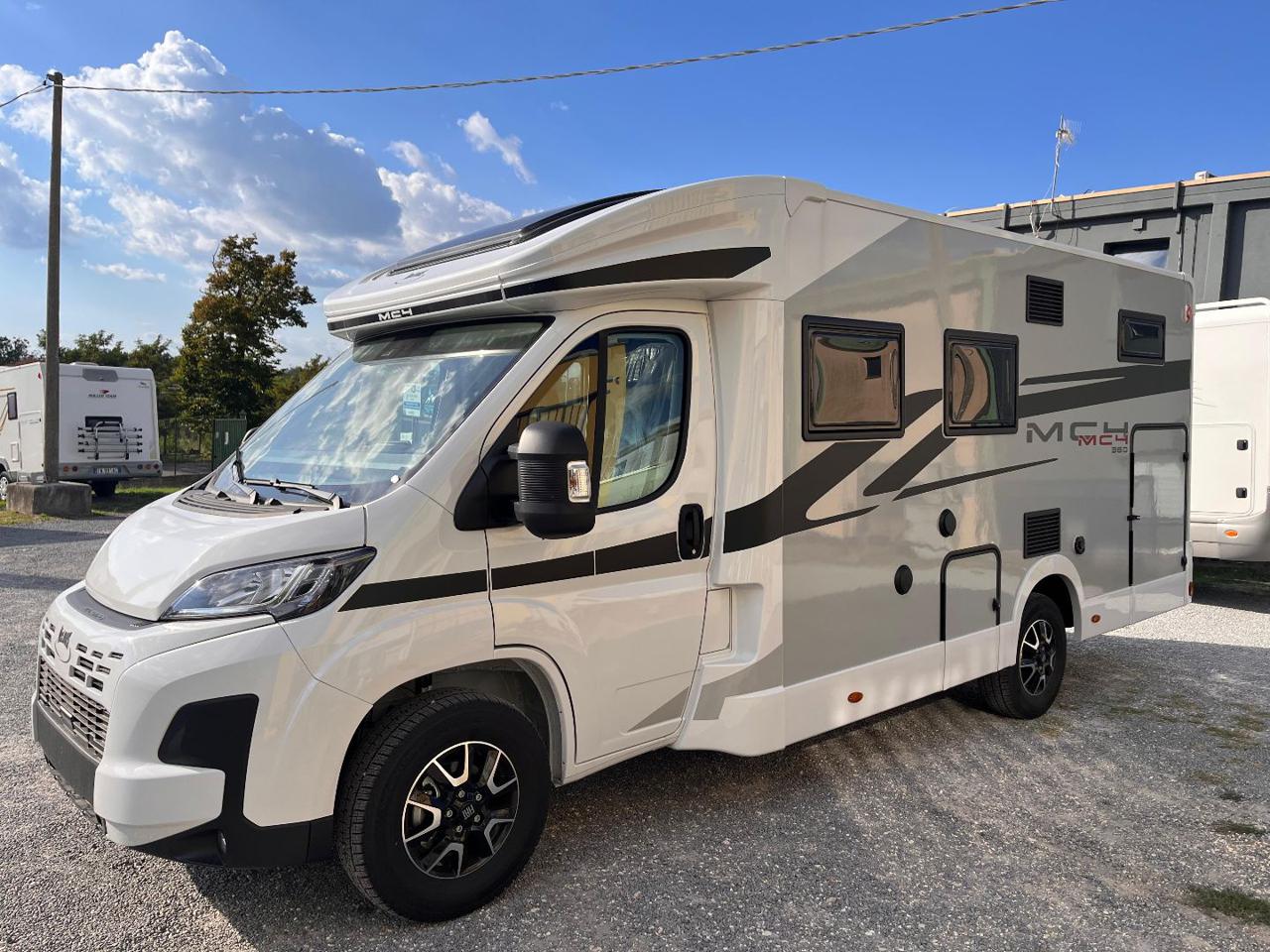 MCLOUIS MC4 360 STAG.2027 - 2