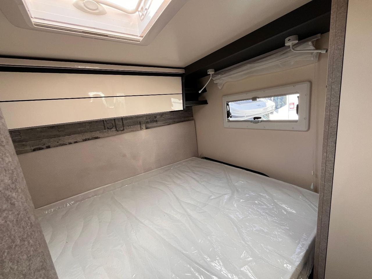 MCLOUIS MC4 360 STAG.2027 - 17