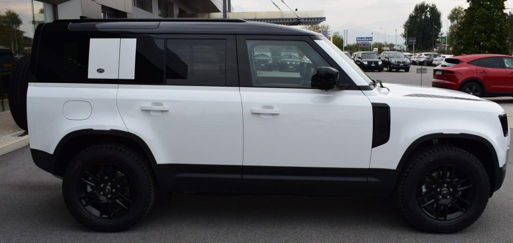 LAND ROVER Defender 110 3.0D I6 200 CV AWD Auto S AUTOCARRO N1 FISCALE - 6