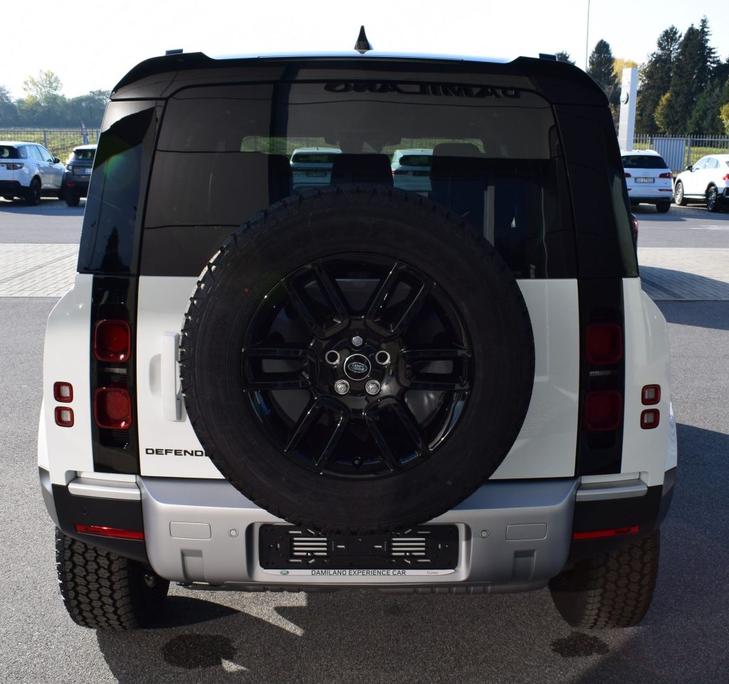 LAND ROVER Defender 110 3.0D I6 200 CV AWD Auto S AUTOCARRO N1 FISCALE - 8