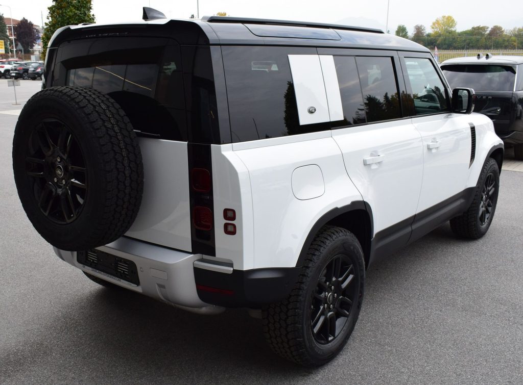 LAND ROVER Defender 110 3.0D I6 200 CV AWD Auto S AUTOCARRO N1 FISCALE - 9