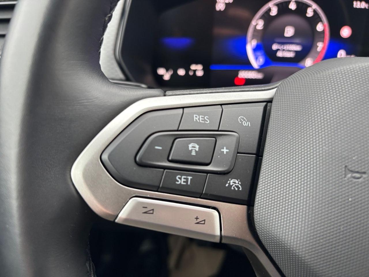 VOLKSWAGEN T-Cross 1.0 TSI Life - 15